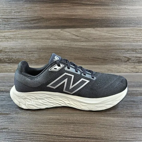 New Balance 880 V14 Black White Running Shoes - Men's Size 9