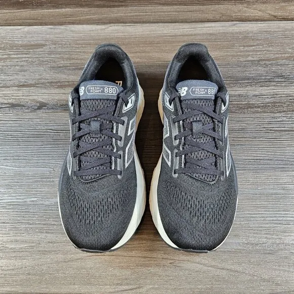 New Balance 880 V14 Black White Running Shoes - Men's Size 9