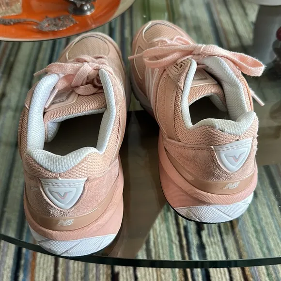 New Balance 990v5 Pink/White