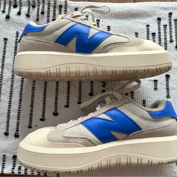 New Balance Court 302 Sneakers