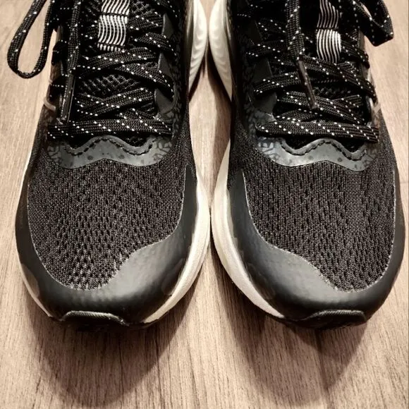 New Balance Dynasoft Nitrel Running Shoes Black With Sea Salt Size 6.5