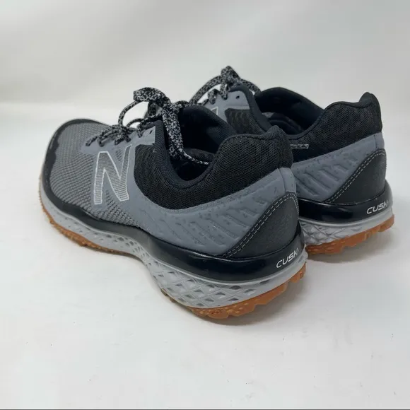 New Balance Men's NEW BALANCE MT620LG2 Trail running Shoes size 10.5