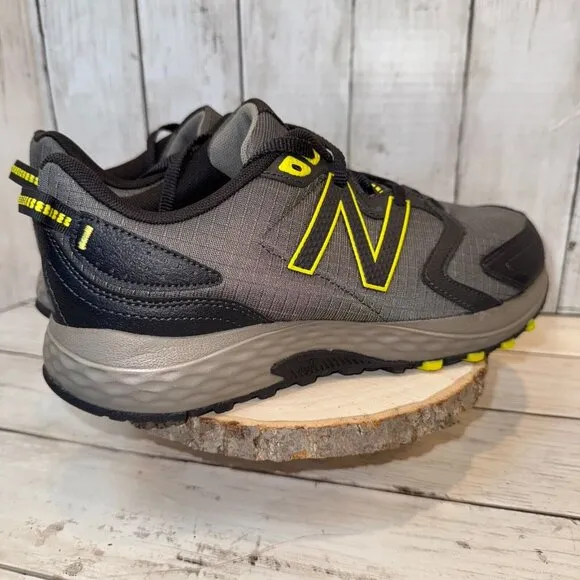 New Balance MT 410 V7 Gray Yellow Trail Running Shoes Men’s Size 8.5 - 4E Wide