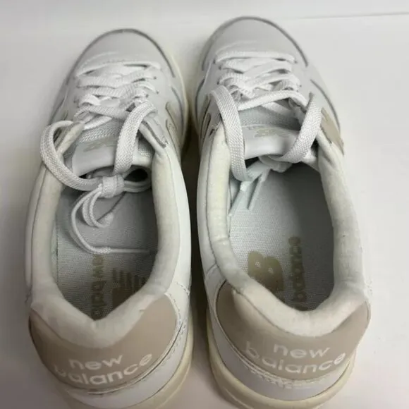 New Balance Women’s CT300 v3 Court Sneaker White, Size 9 M