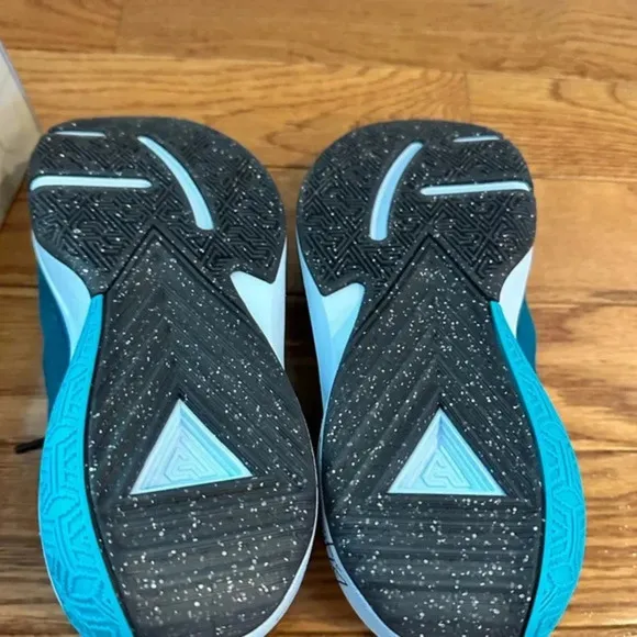 New BIG KIDS' NIKE FREAK 5 SE BASKETBALL SHOES Black &amp; teal Sz  7 Retail $110