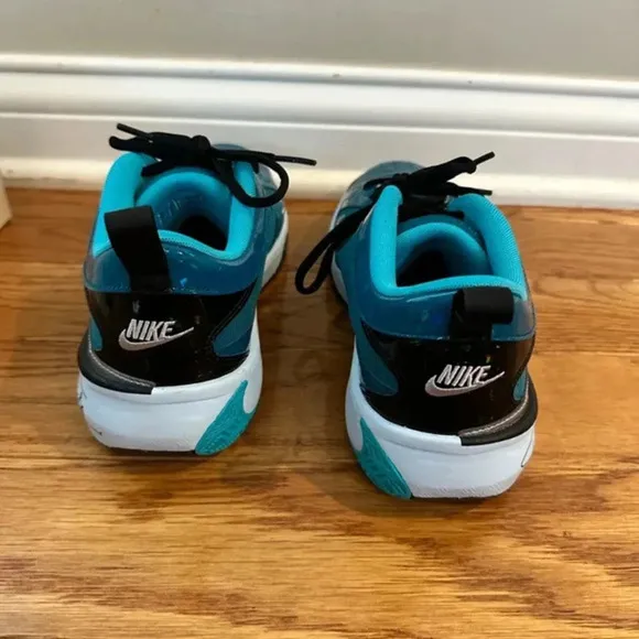 New BIG KIDS' NIKE FREAK 5 SE BASKETBALL SHOES Black &amp; teal Sz  7 Retail $110
