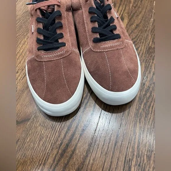 New Element Men's Sawyer Leather Sneaker Size 11 Brown
