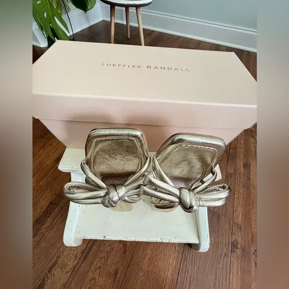 New in box Loeffler Randall $295 Neely Kitten Heel Champagne 8.5  Saks OOHHH …