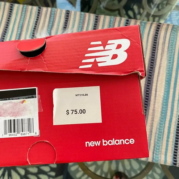 New in box new balance fresh foam trail running shoes men’s size 12 black/grey