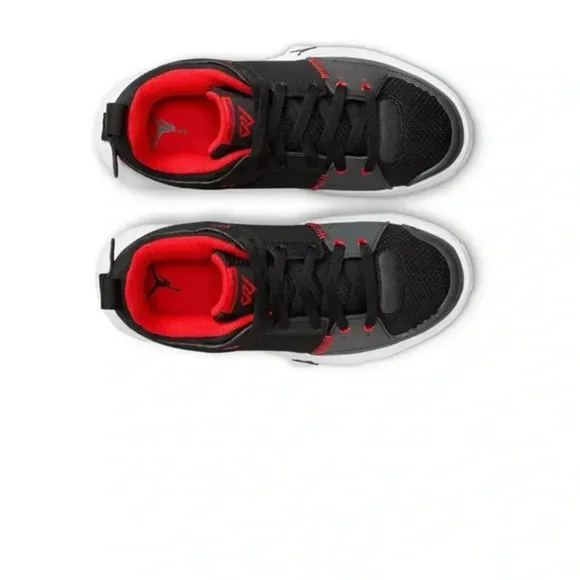 New Jordan kids grade school one take 5 basketball schools Size big kids size 7