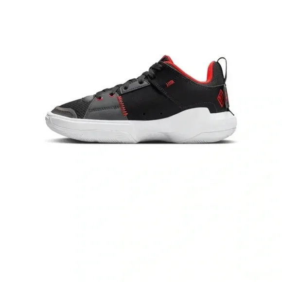 New Jordan kids grade school one take 5 basketball schools Size big kids size 7