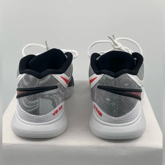 🌹New Listing🌹 NIB Nike Kyrie 8 White/University Red DJ6017-100 Size 14M or 15.5W