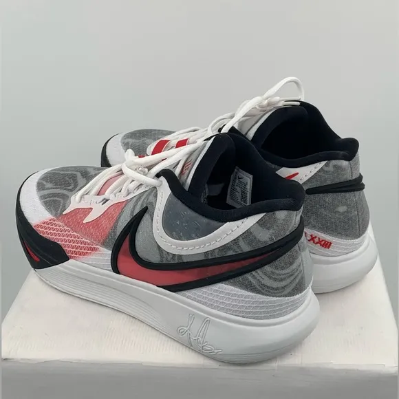 🌹New Listing🌹 NIB Nike Kyrie 8 White/University Red DJ6017-100 Size 14M or 15.5W