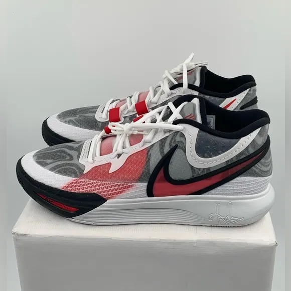 🌹New Listing🌹 NIB Nike Kyrie 8 White/University Red DJ6017-100 Size 14M or 15.5W