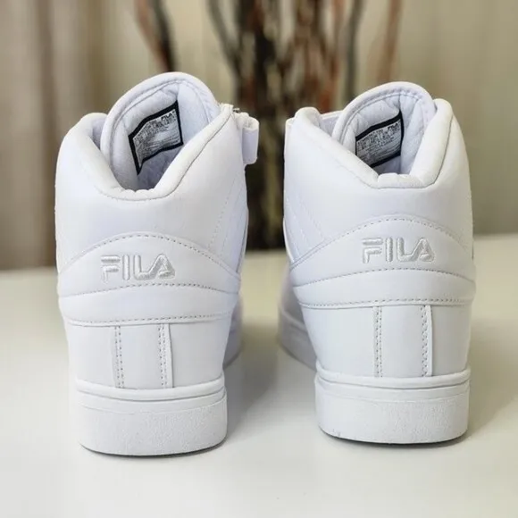 NEW! Men's Fila Vulc 13 Hi-Top Lace Up Basketball Shoes / Size 9.5