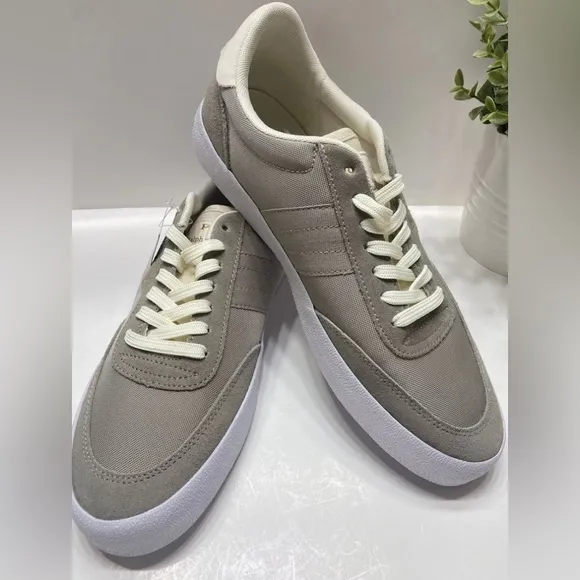 NEW Polo Ralph Lauren Court VLC Men’s Lace Up Sneakers Shoes Gray Size 9, 12