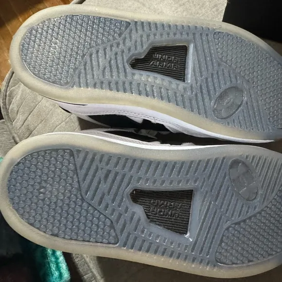 New Under Armour kids shoes