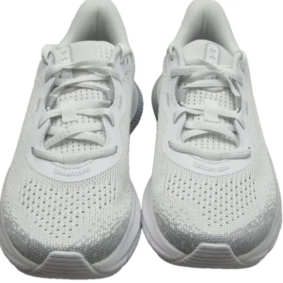 NEW UNDER ARMOUR Womens HOVR Turbulence 2 Sneakers Size 6.5 Running White UA