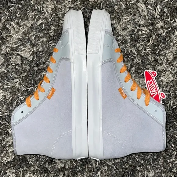 New VANS VAULT OG in Grey Suede/Leather