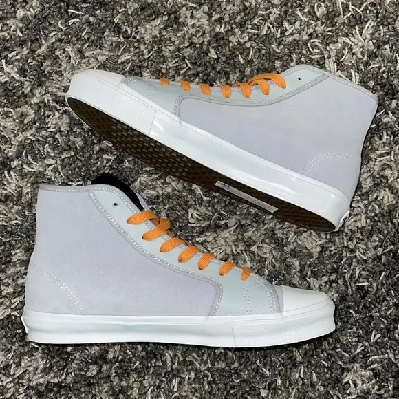 New VANS VAULT OG in Grey Suede/Leather