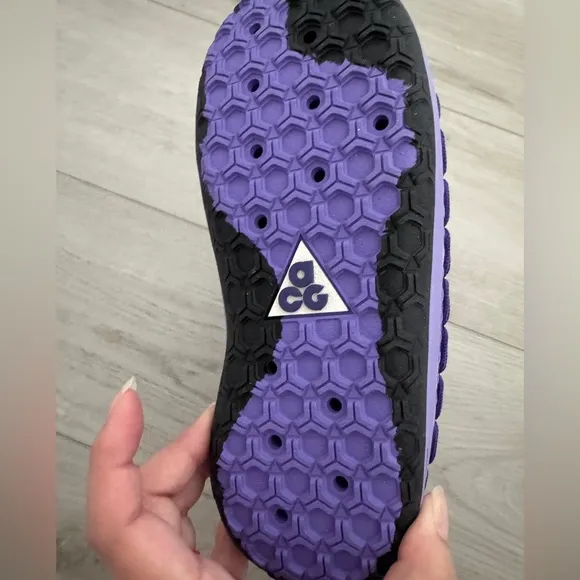New without box Nike ACG Watercat Court Purple men Sz 7 women 8.5 water shoes!