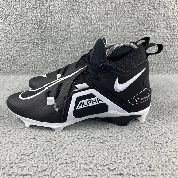 NEW NIKE ALPHA Menace Pro 3 Black White Football Cleats Mens 8.5 Lace‎ Up Shoes