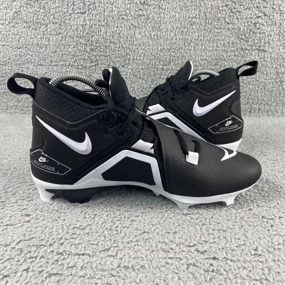 NEW NIKE ALPHA Menace Pro 3 Black White Football Cleats Mens 8.5 Lace‎ Up Shoes
