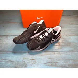 New Womens 10.5 Nike Air Zoom Vapor Cage Hard Court Tennins Shoes CD0431 001