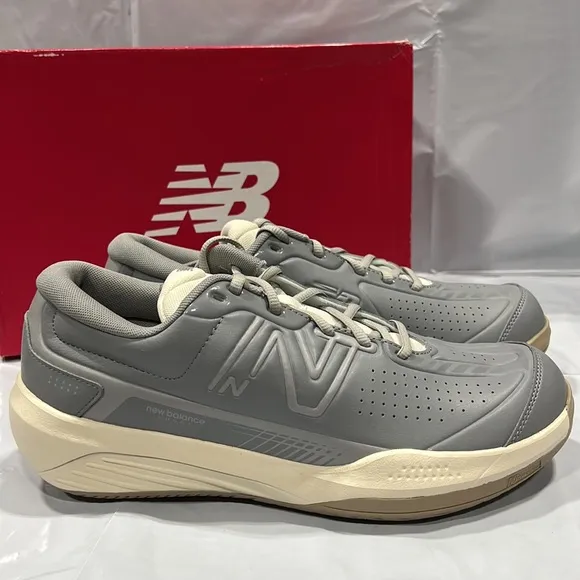 NIB - New Balance Men's 696v5 Tennis Shoes, Grey/ White - Size 11.5