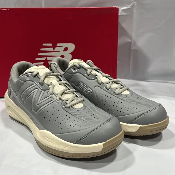 NIB - New Balance Men's 696v5 Tennis Shoes, Grey/ White - Size 11.5