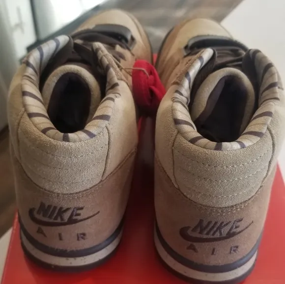 NIB - Nike Air Trainer 1 Shima Shima Brown
