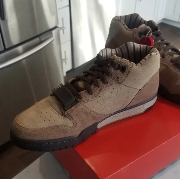 NIB - Nike Air Trainer 1 Shima Shima Brown