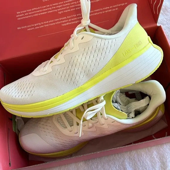 NIB | Women's Lane-Eight Shoes Lane-Eight Relay Trainer Key Lime Size 8.5