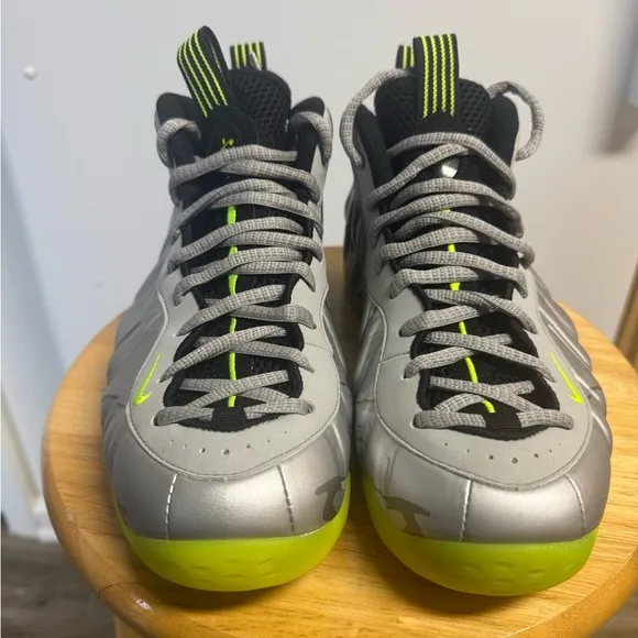 Nike Air Foamposite One PRM Silver Volt