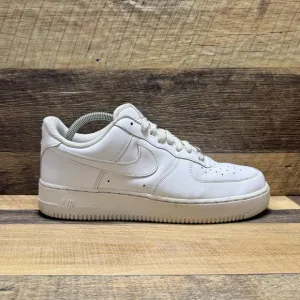 Nike Air Force 1 '07 Triple White Athletic Sneakers Size 9 Men / 10.5 Women