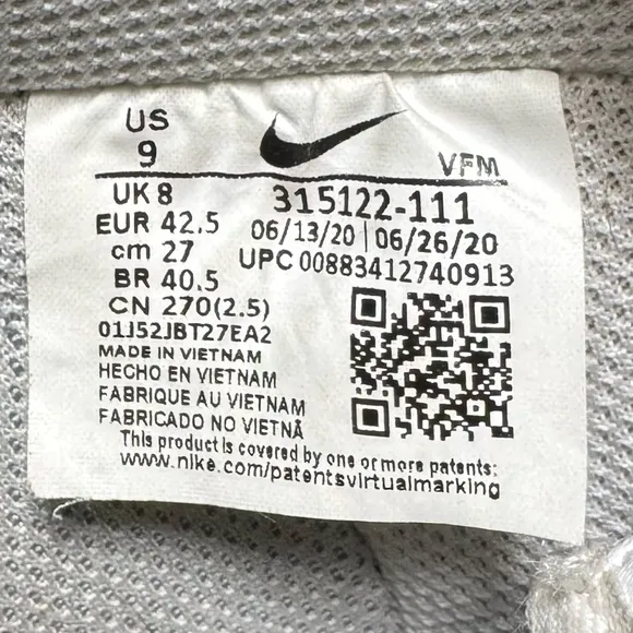 Nike Air Force 1 '07 Triple White Athletic Sneakers Size 9 Men / 10.5 Women