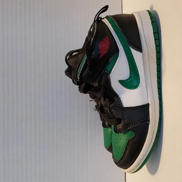 NiKE Air Jordan 1 Mid AJ1 HiGH Top Baseball Sneakers Shoes Toddle 10 YOUTH KIDS