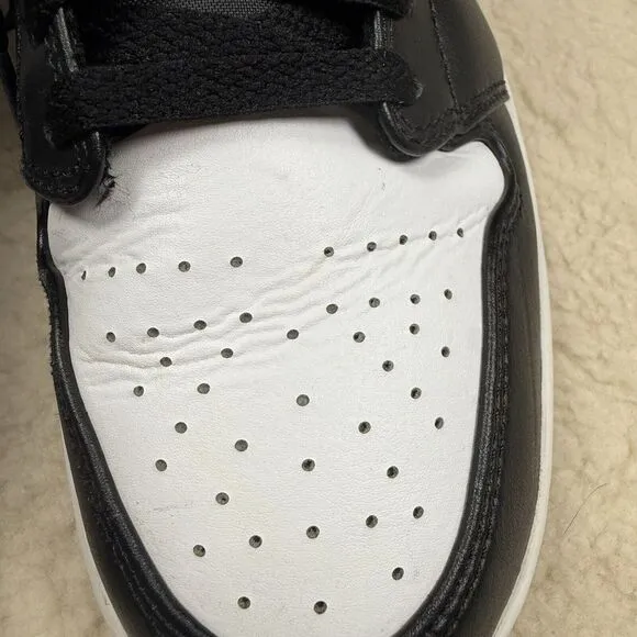 Nike Air Jordan 1 MID Black Dark Iris Court Purple Men's Size 10‎ Streetwear