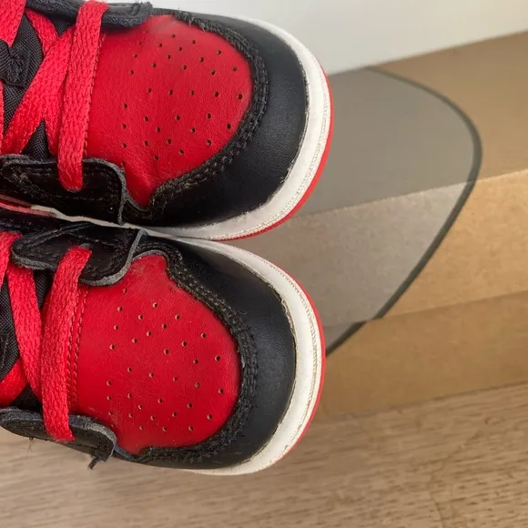 Nike Air Jordan 1 Mid Bred Toddler Sneakers- SZ 7 C