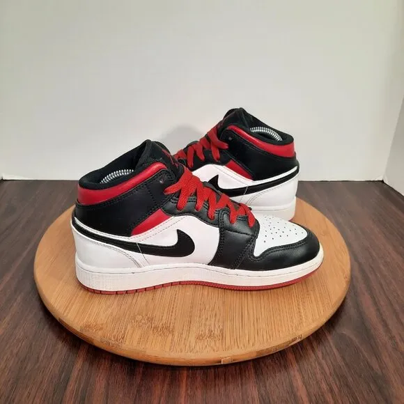 Nike Air Jordan 1 Mid Kids Size 3.5Y Shoes Gym Red Black Basketball Sneakers