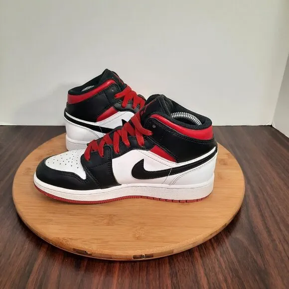 Nike Air Jordan 1 Mid Kids Size 3.5Y Shoes Gym Red Black Basketball Sneakers