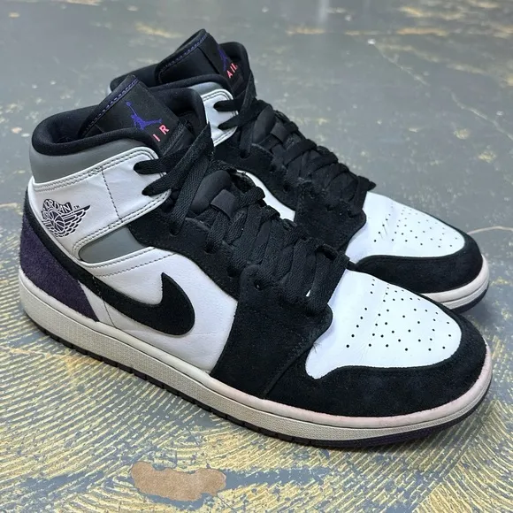 Nike Air Jordan 1 Mid SE Court Black Toe 852542-105 10 Purple