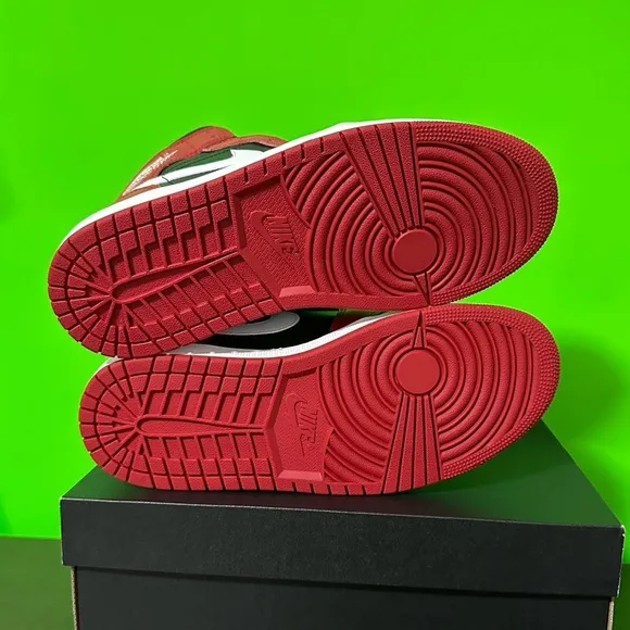 Nike Air Jordan 1 Mid Shoes Black Gym Red White DQ8426-061
