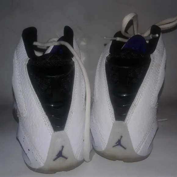 Nike Air Jordan B'Loyal GS White Court Size 4Y