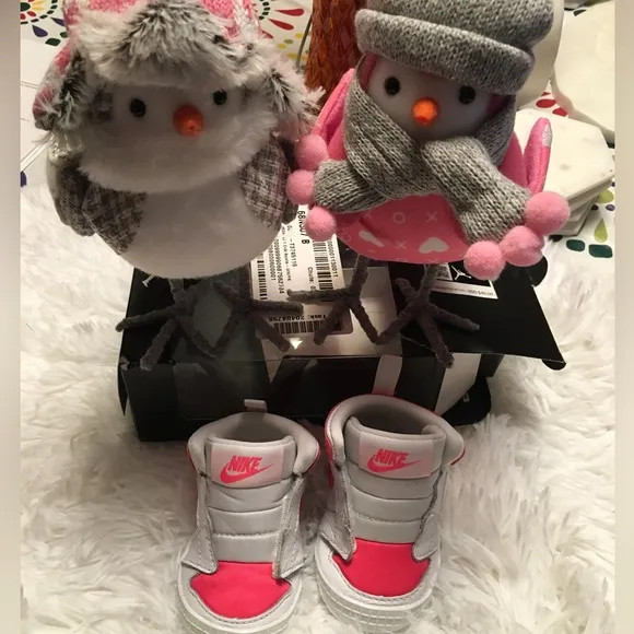 Nike Air Jordan CB sz 2C NWT **BONUS*****shoes included 0-6 months
