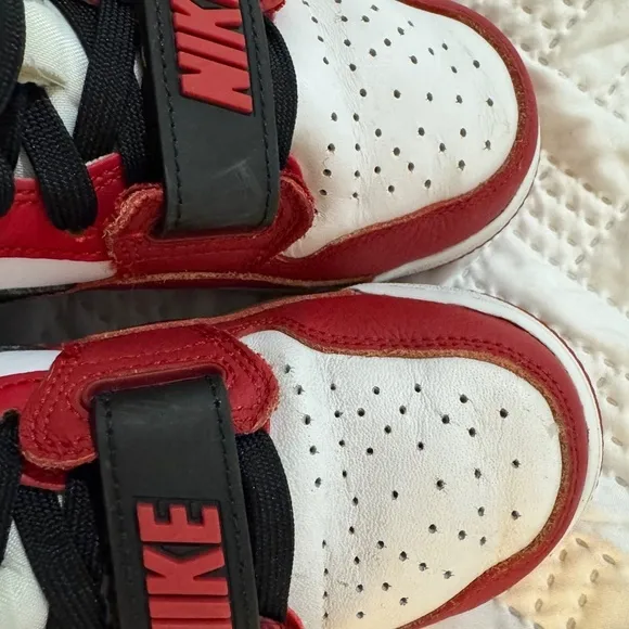 Nike Air Jordan Legacy 312 Chicago Low Badketball Sneakers Court Shoes 4 Youth