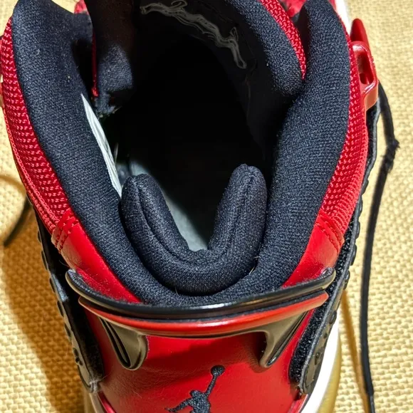 Nike Air Jordan Mens 6 Rings Gym Shoes Sneakers Sz 9 Red Black White 322992-601