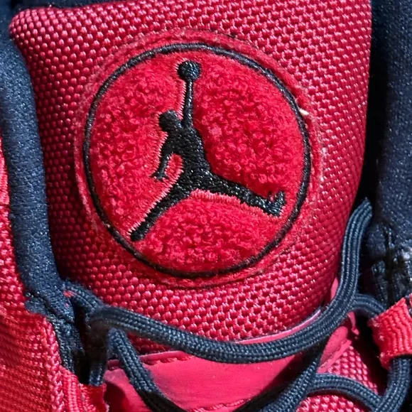 Nike Air Jordan Mens 6 Rings Gym Shoes Sneakers Sz 9 Red Black White 322992-601