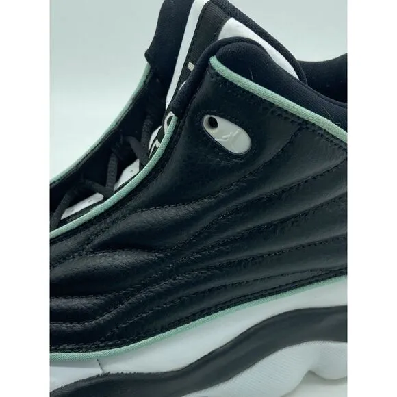Nike Air Jordan Pro Strong Boys Size 5.5Y EUC