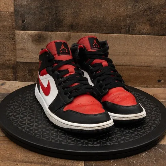 NIKE AIR JORDAN RETRO 1 MID RED BLACK WHITE BASKETBALL SNEAKERS SIZE 9.5